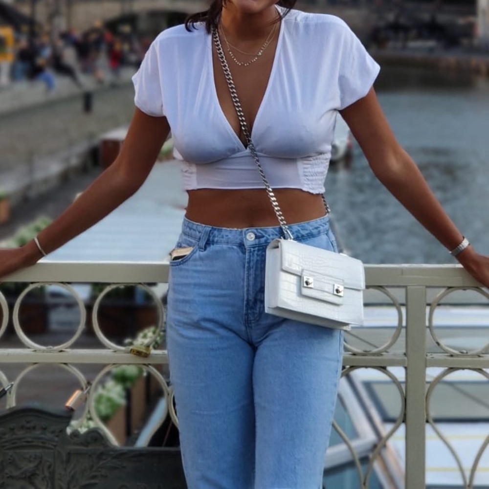 White Zara Scrunched Crop Top - Picture 3 of 3